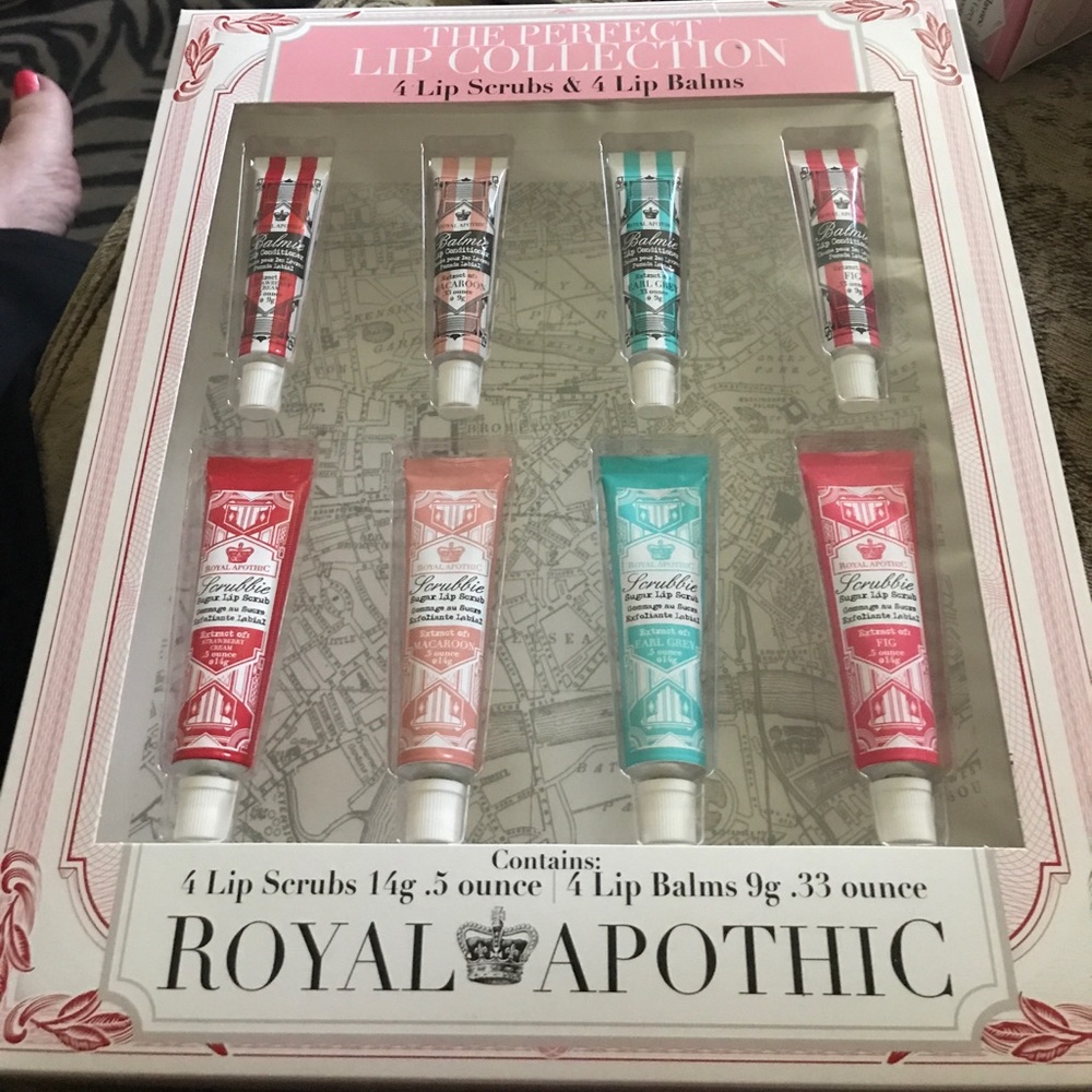Royal 👑 Apothic The Perfect lip collection 8 tube