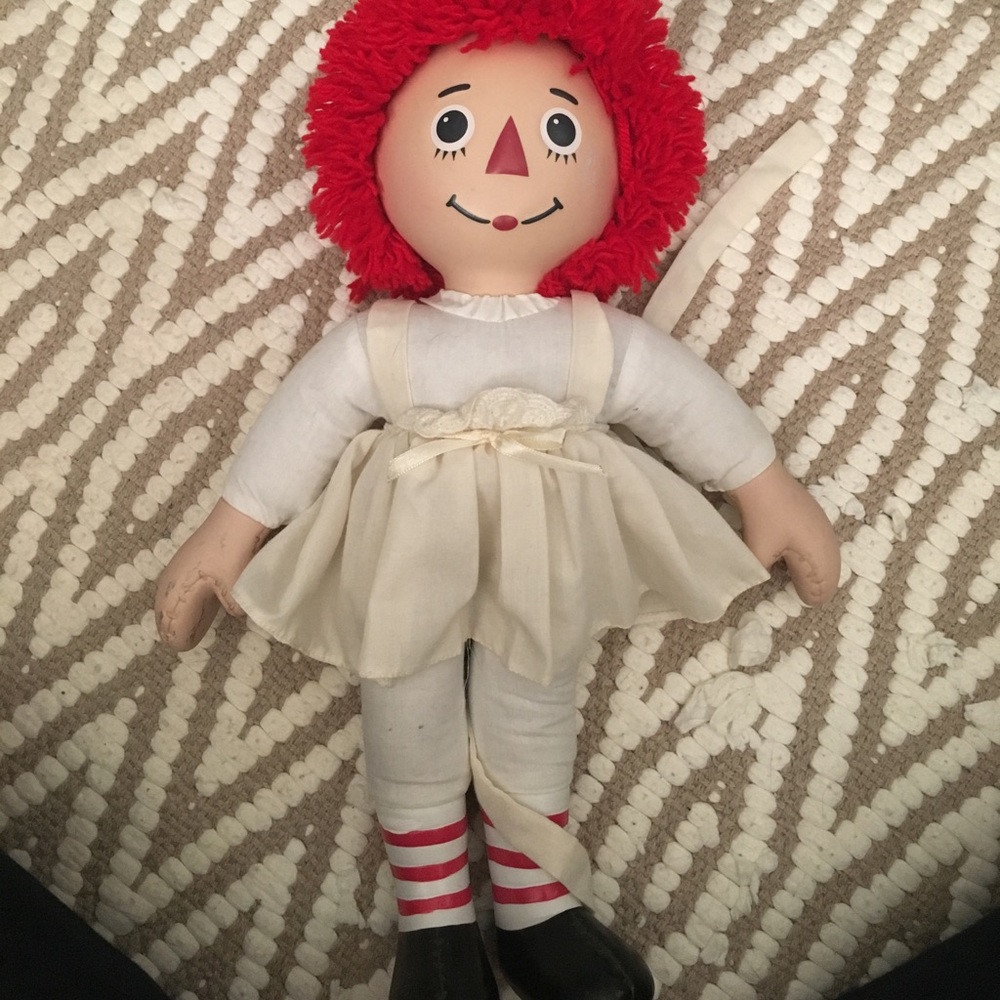 Raggedy Anne doll