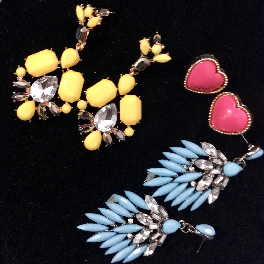 Three pairs earrings