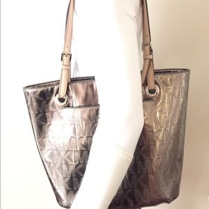 Michael Kors hand bag.