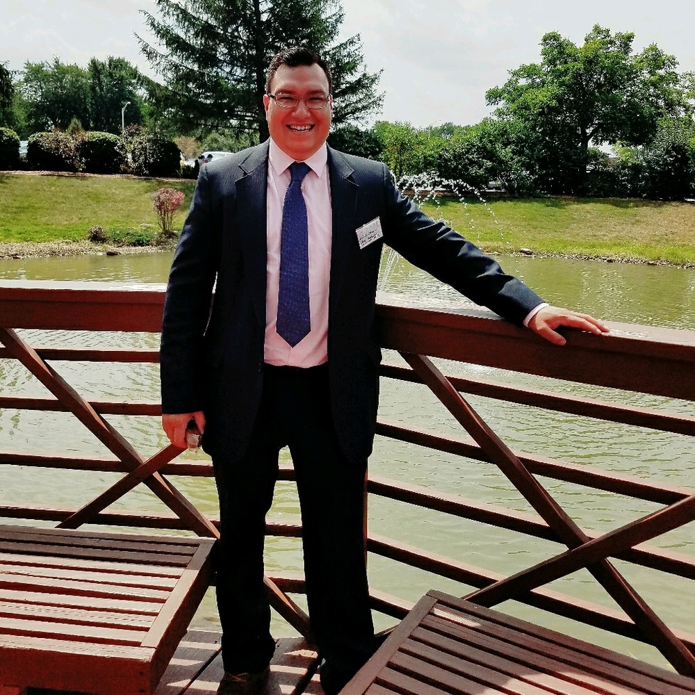 Meet your Posher, Jose