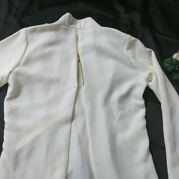 JustFab. Suit. Size (M). NWOT - Picture 3 of 3
