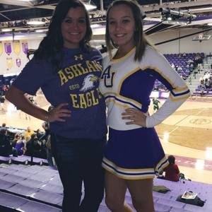 Meet your Posher, Michaela