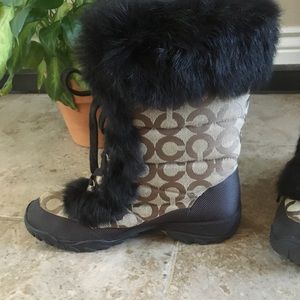 Coach boots with fur trim!