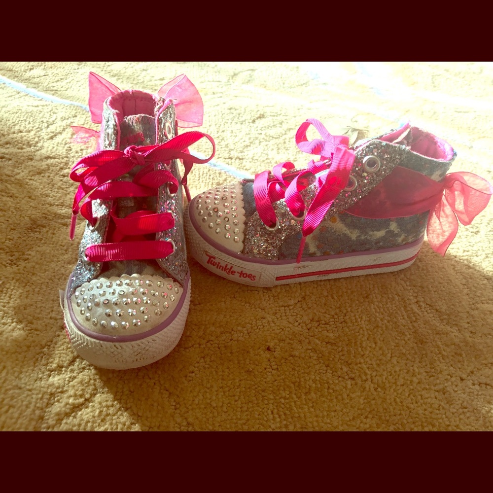 Twinkle toes light up sketchers diamonds sequins