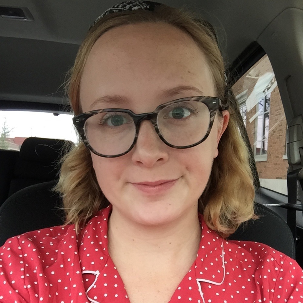 Meet your Posher, Kelly