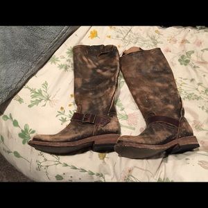 Freebird contra boots