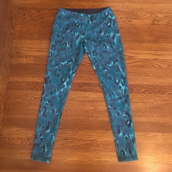 Zella Reversible Live In Midi Leggings - Picture 1 of 3