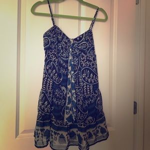 Flowy navy mini dress!