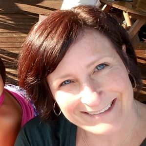 Meet your Posher, Alicia