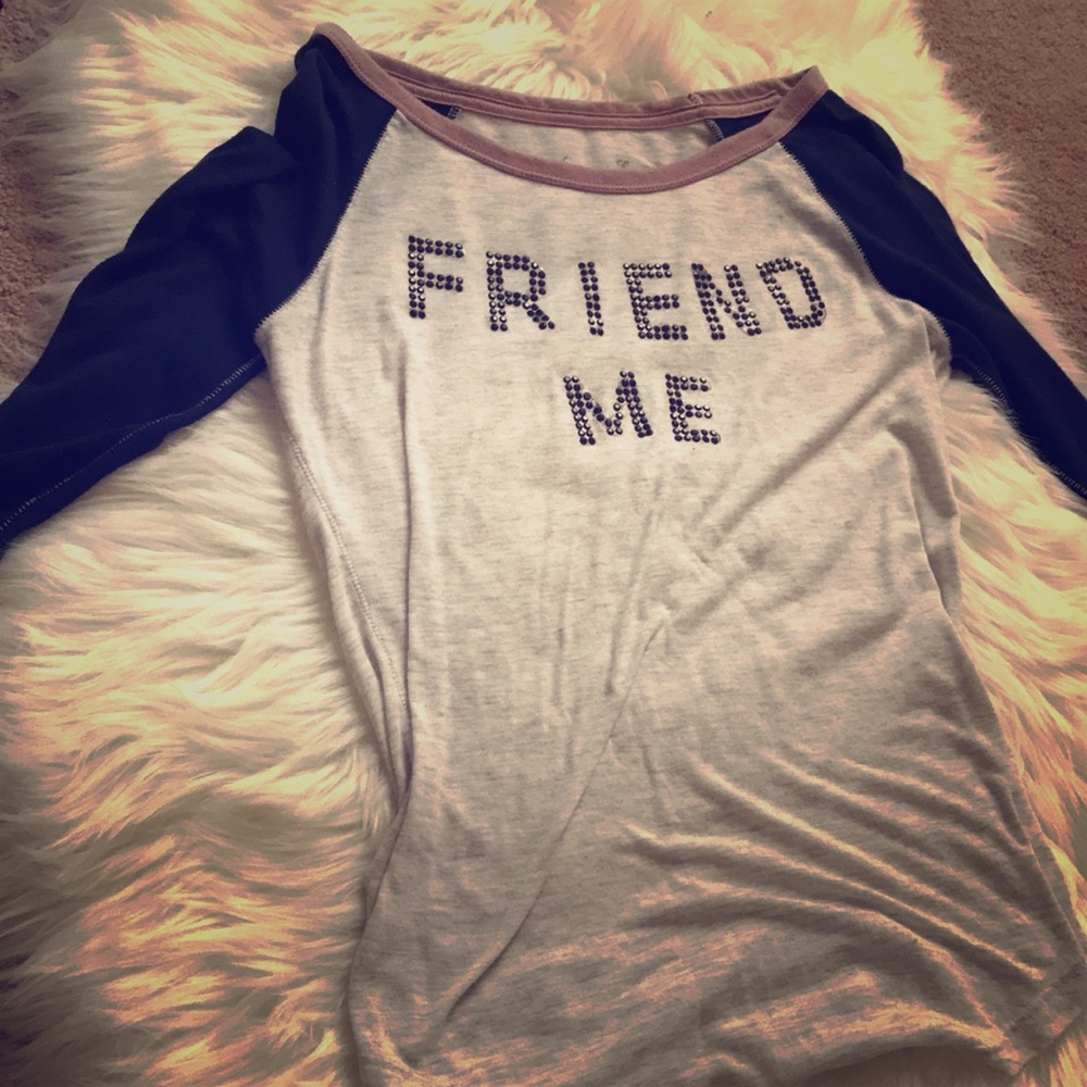 American Eagle baseball style top