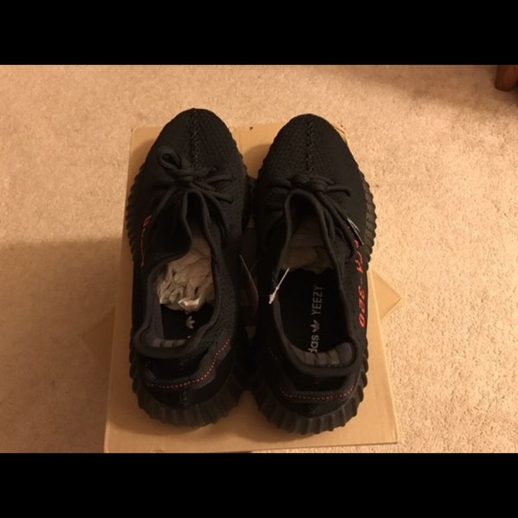 YEEZY BOOST 350 main image 4