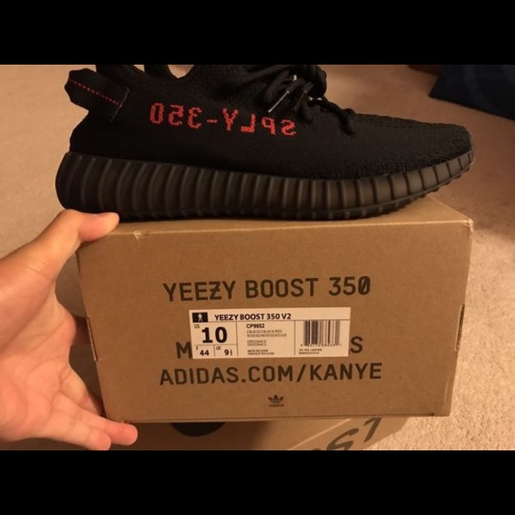 YEEZY BOOST 350