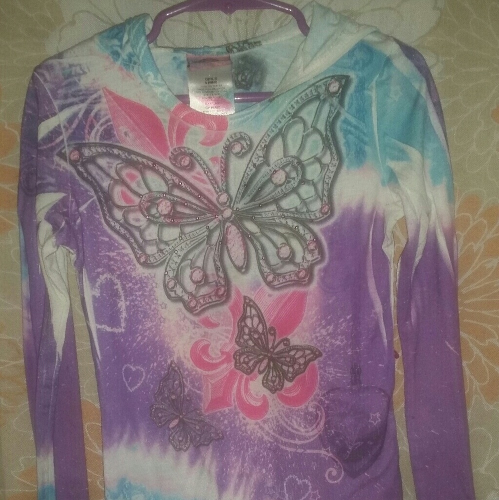 Colorful hooded long sleeve shirt