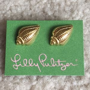 Lilly Pulitzer Shell Stud Earrings Lilly Pulitzer Shell Stud Earrings