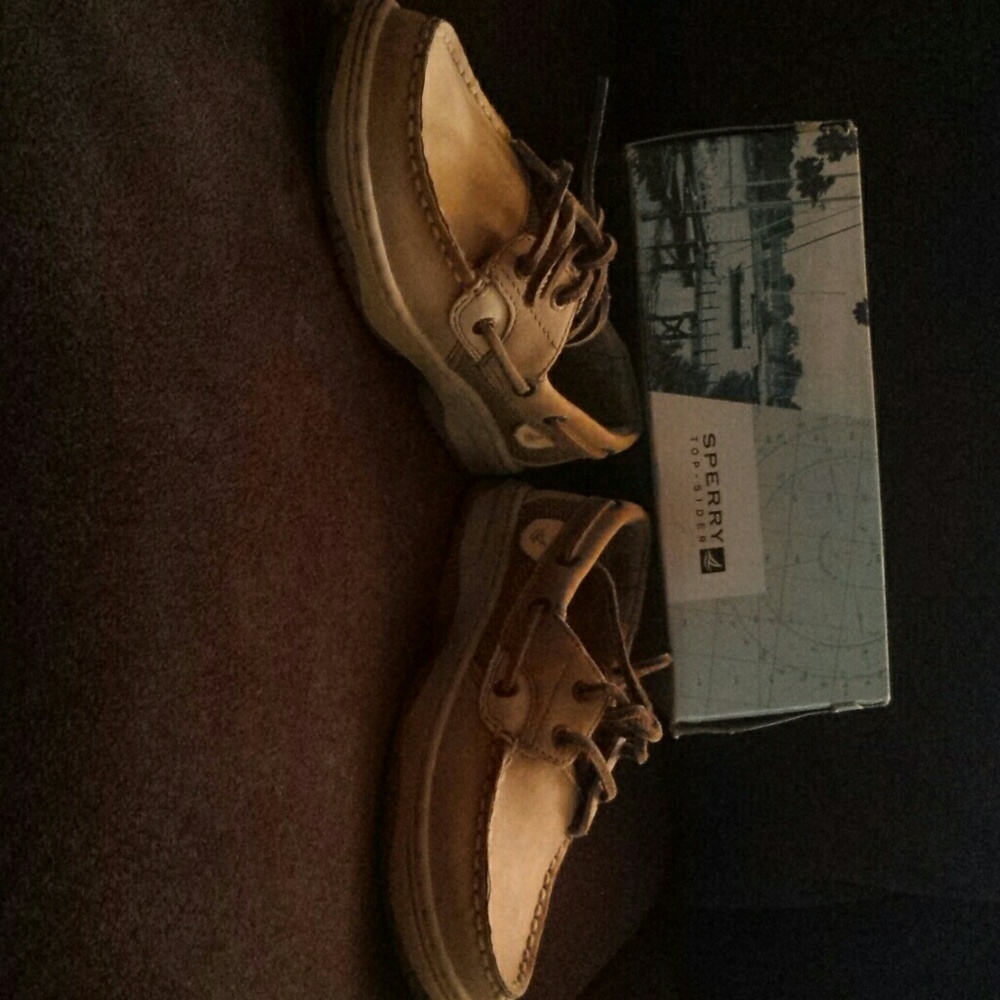 Boy's boat shoe's