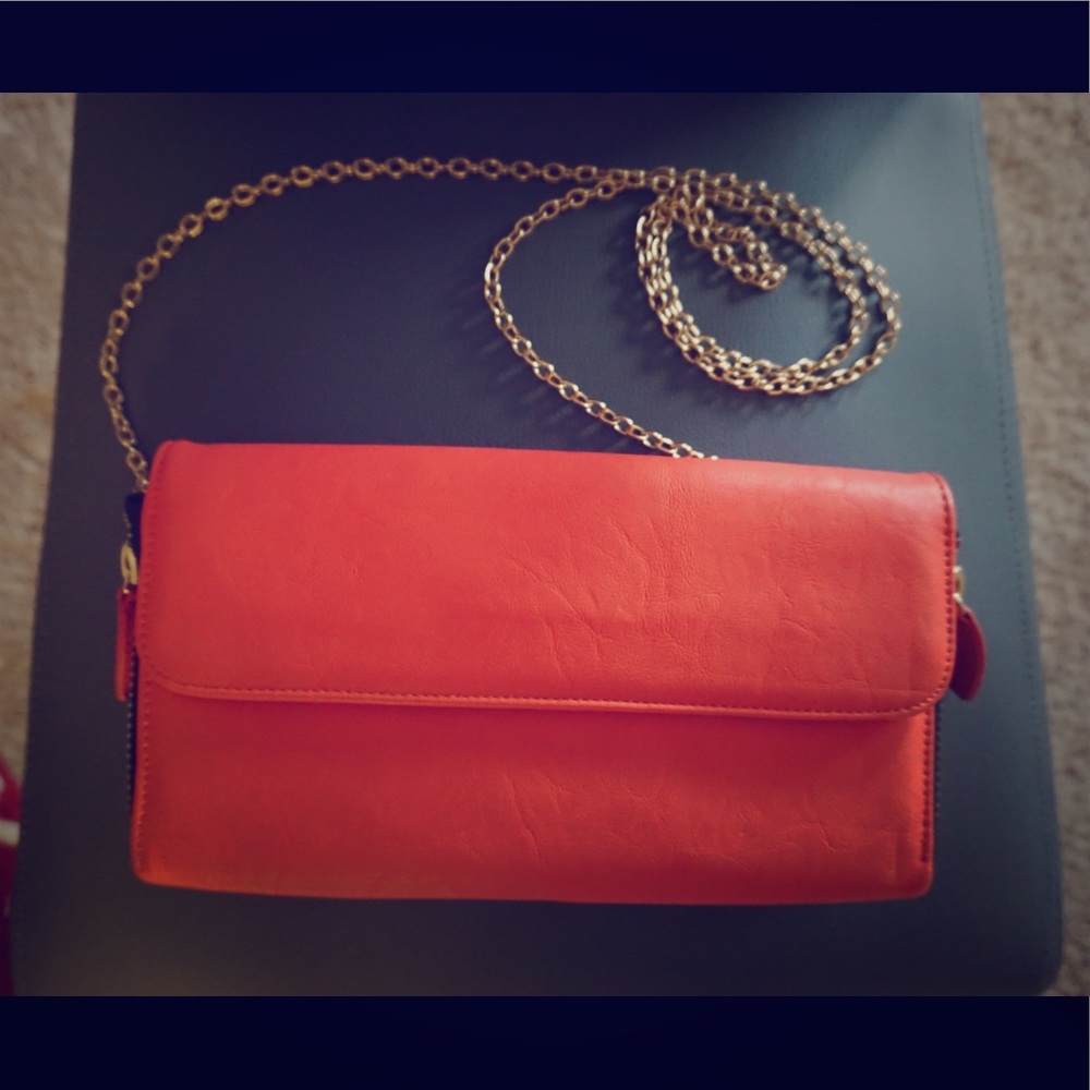 Coral clutch/crossbody bag