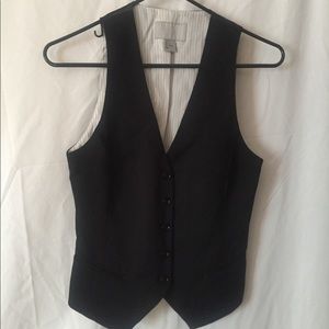H&M black woman's vest
