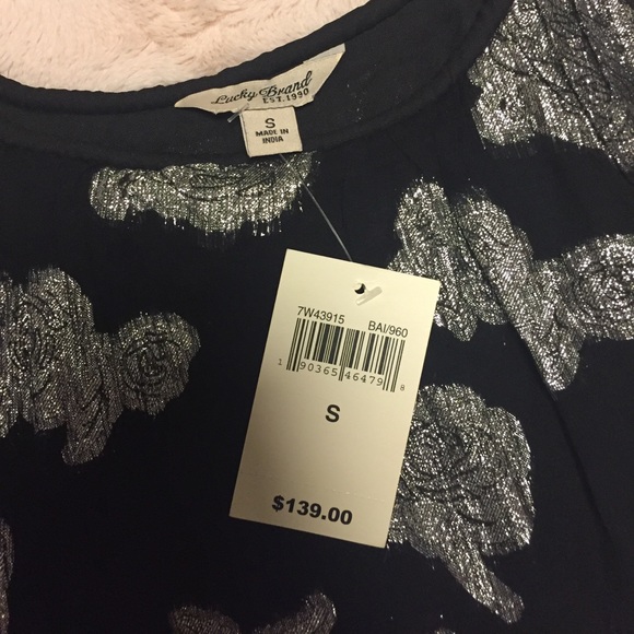 Lucky Brand Silver Flower Tank - Picture 6 of 6
