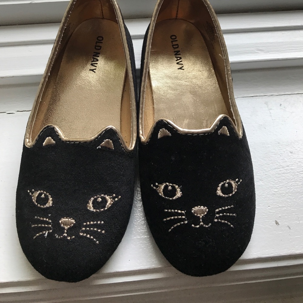 Old navy cat shoes