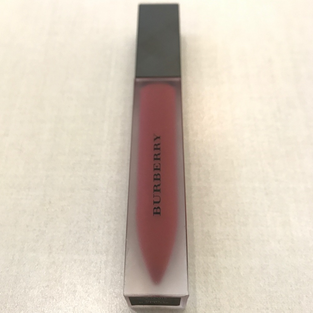Burberry Oxblood Liquid Lip Velvet (As Is) 💎
