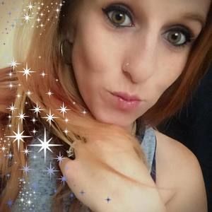 Meet your Posher, Kendra