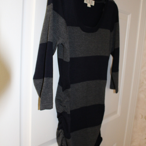 Fitted Sweater Tunic Top - Picture 2 of 3
