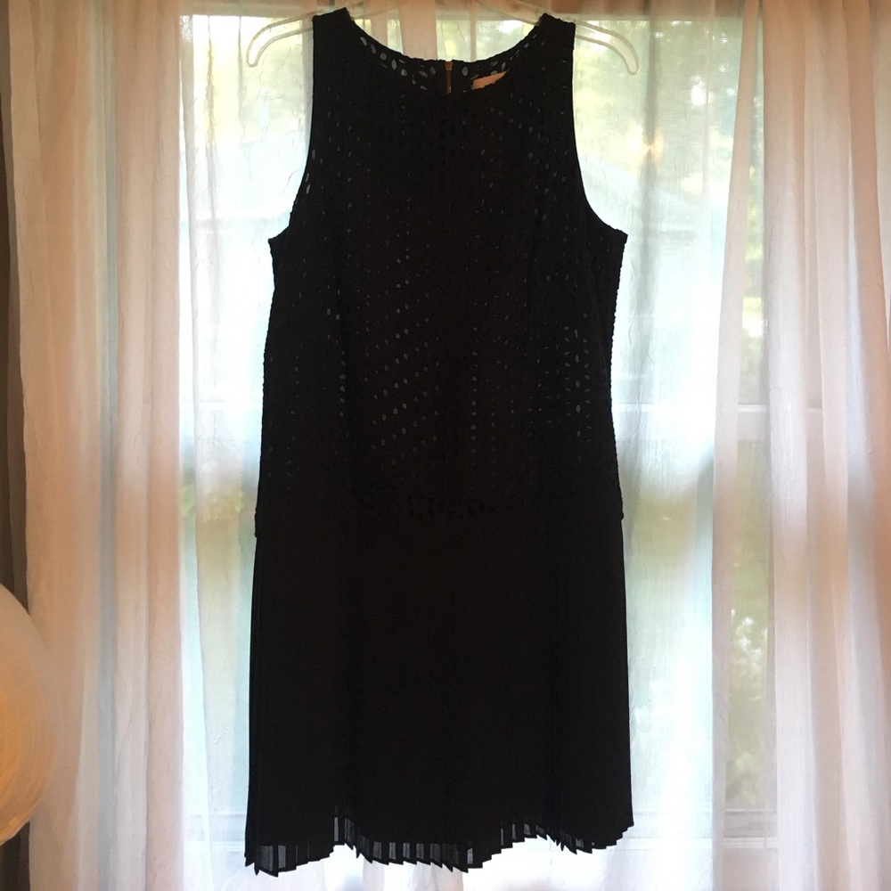 PRICE DROP‼️ Black Dress (Never Worn)