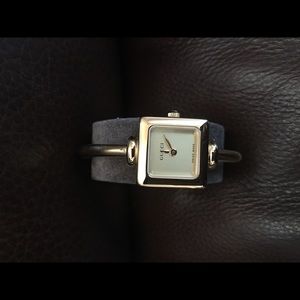 🤑2 hrs ONLY🤑 Authentic Gucci watch