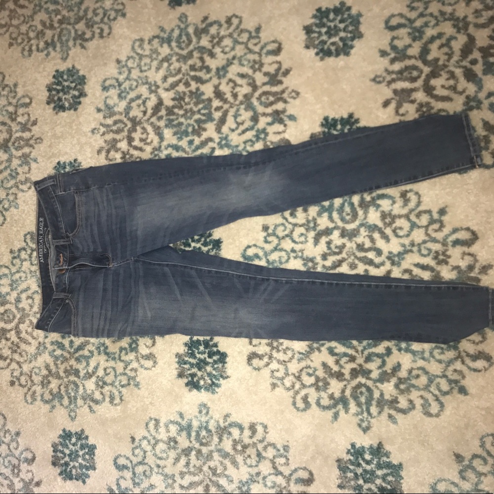 American Eagle Blue Jeans