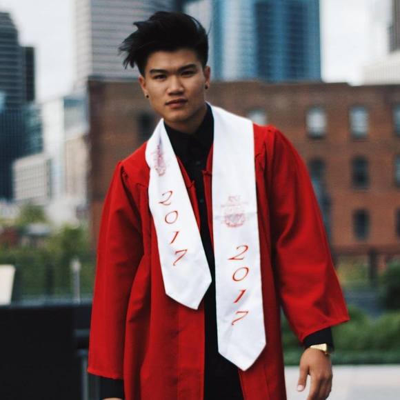 Meet your Posher, Alec - Picture 1 of 1