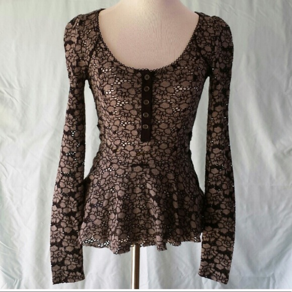 Free People Tops - FP long sleeve lace top