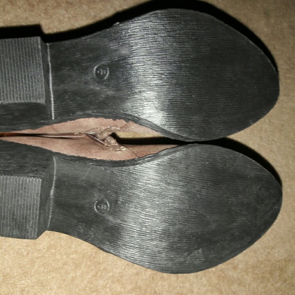 ankle boots - Picture 3 of 4