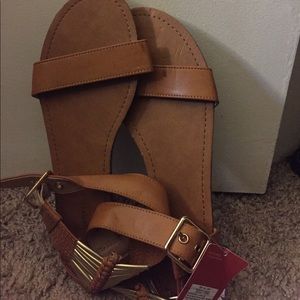 Target sandals brown size 8