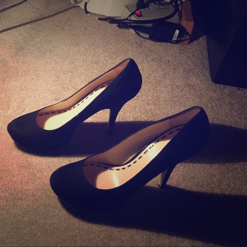 Black suede heels