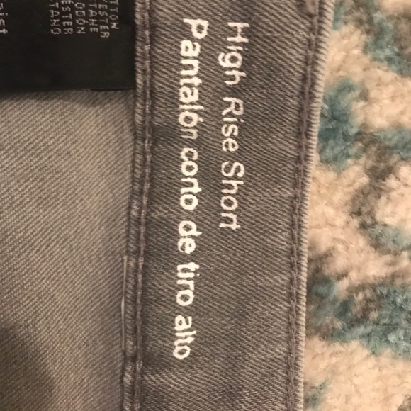 High Rise Grey Shorts - Picture 3 of 3