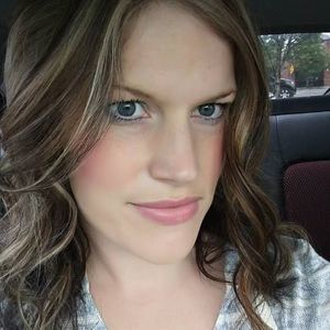 Meet your Posher, Kristin