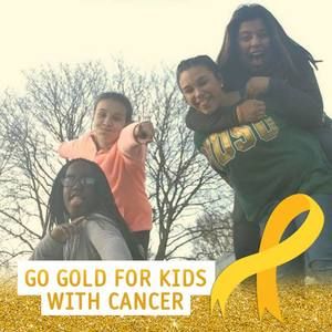 Meet your Posher, Adela