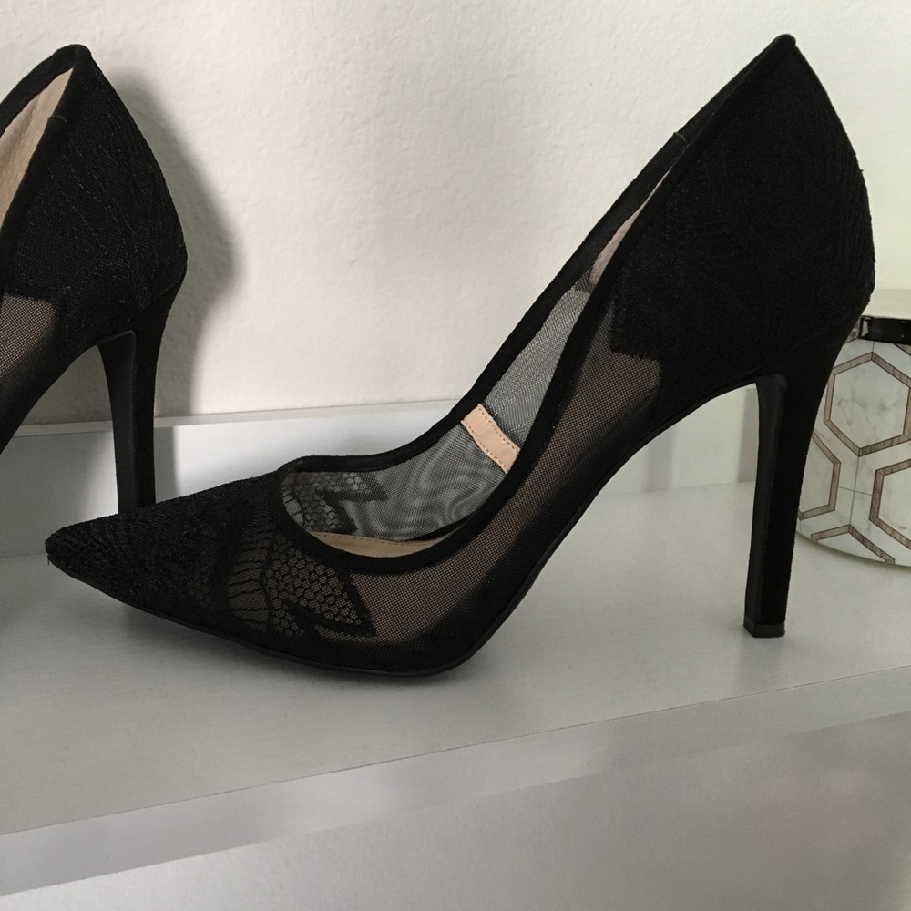 Jessica Simpson 9.5 Black heels