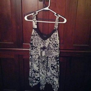 Sleeveless blouse