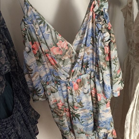 floral off shoulder romper - Picture 1 of 4