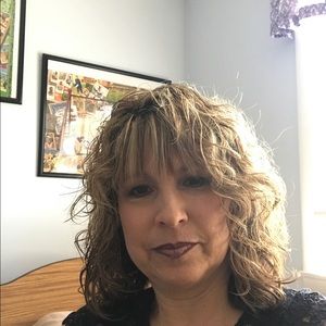 Meet your Posher, Nancy