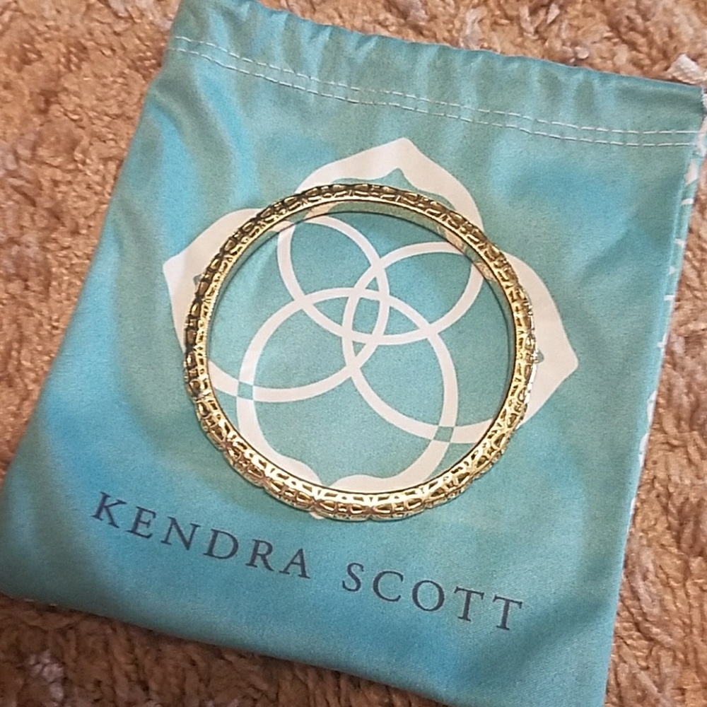 Kendra Scott Gold Bangle