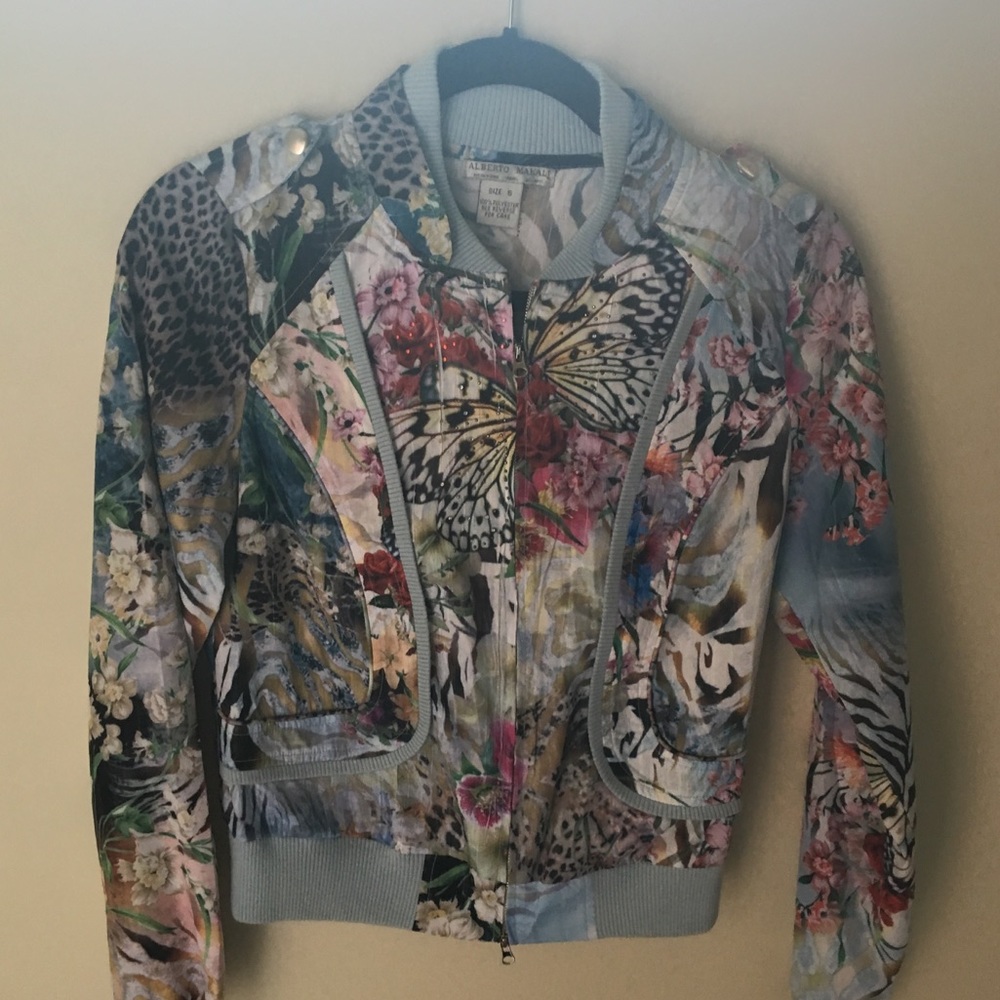 Size Small Alberto Makali light weight jacket