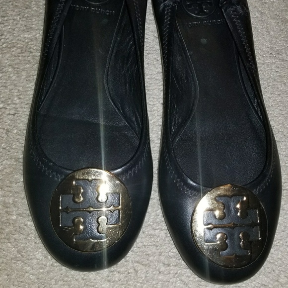 AUTHENTIC!!! Tory Burch Reva flats - Picture 2 of 8