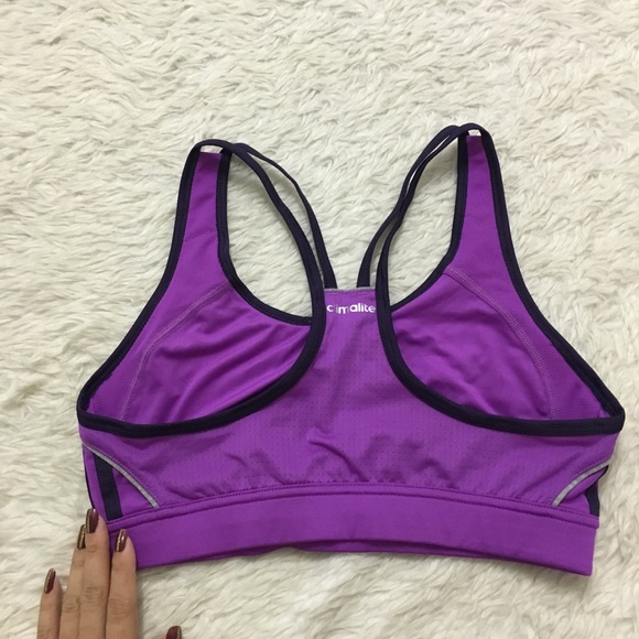 💙Purple adidas sports bra - Picture 2 of 7