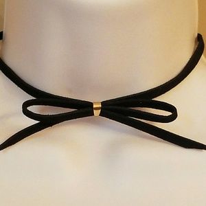 New Pretty Bow Choker