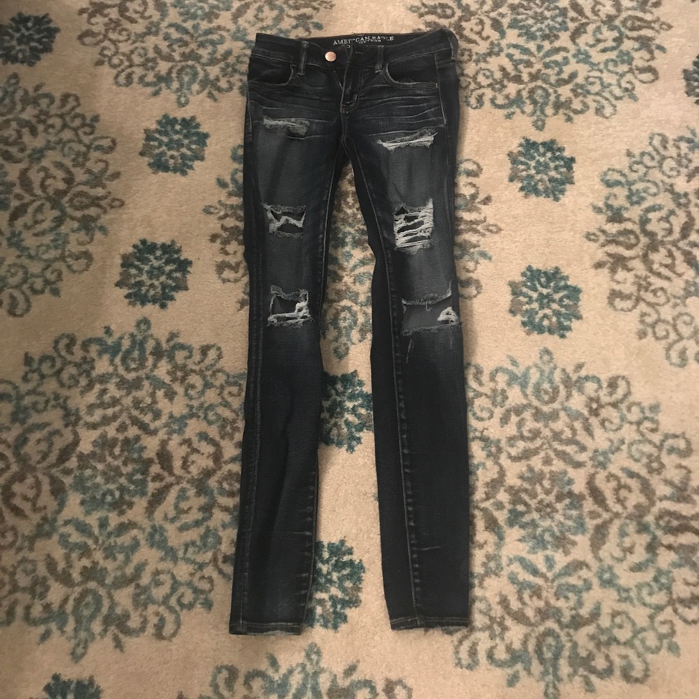 American Eagle Skinny Ripped Jeans * NEVER WORN!!*
