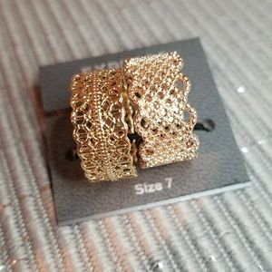 Express gold and rose gold fashion rings sz 7