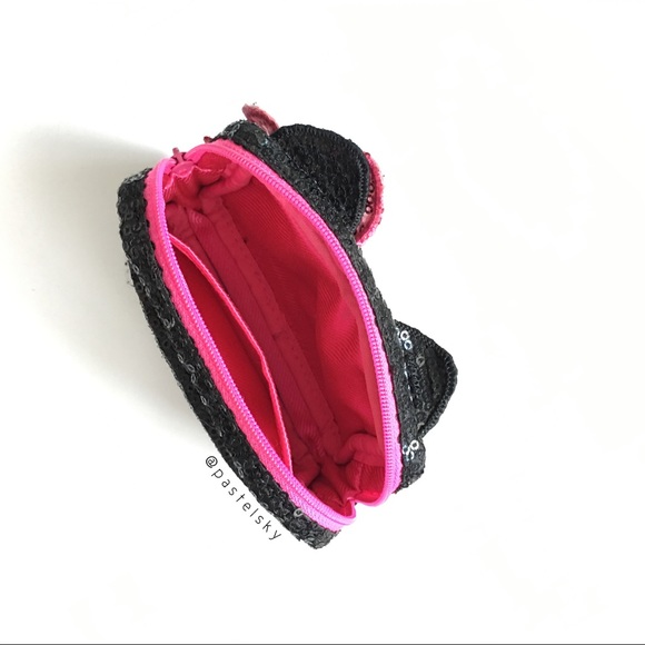 SANRIO HELLO KITTY zippered pouch - Picture 5 of 5